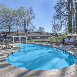 pool at Polaris at Camp Creek located in College Park, GA